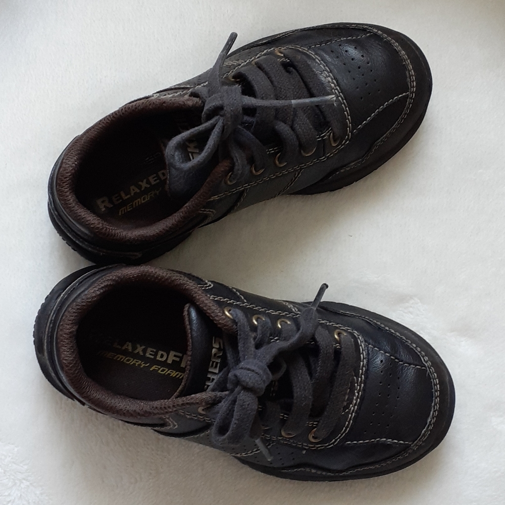 Kids Skechers Sneakers Size 10.5